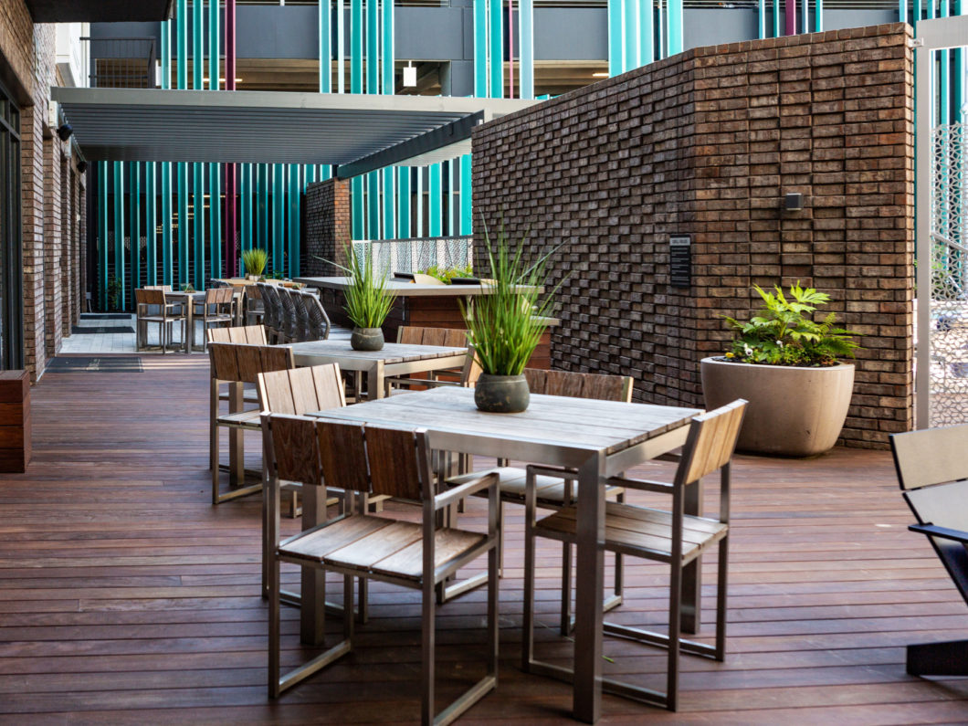 Crescent Perimeter Dwell Design Studio